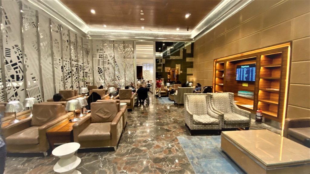 Review: Adani Lounge - Eastern Wing (Mumbai Airport) - pointsHq